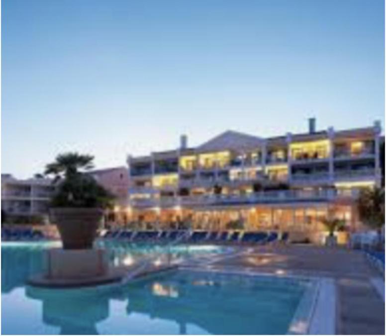 Appt Vue Mer Exceptionnelle Sur Baie De Cannes Exterior foto